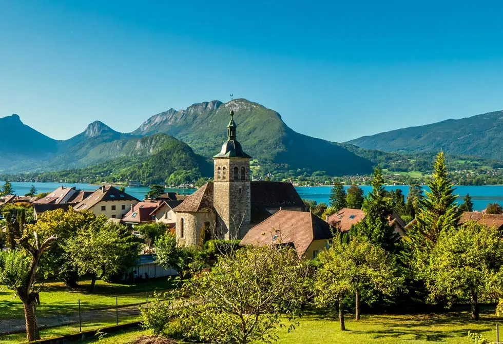 Talloires: A historical, artistic and gastronomic gem on the shores of Lake Annecy