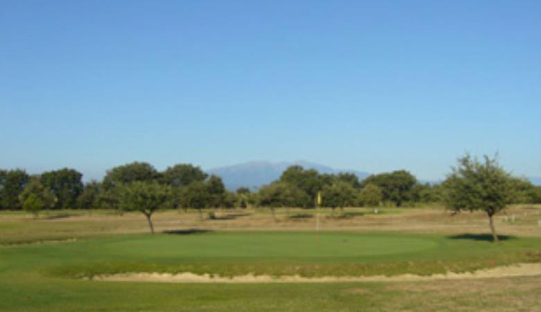 Golf Club de Montescot : 9 trous par 36 près de Perpignan (guide 2025)